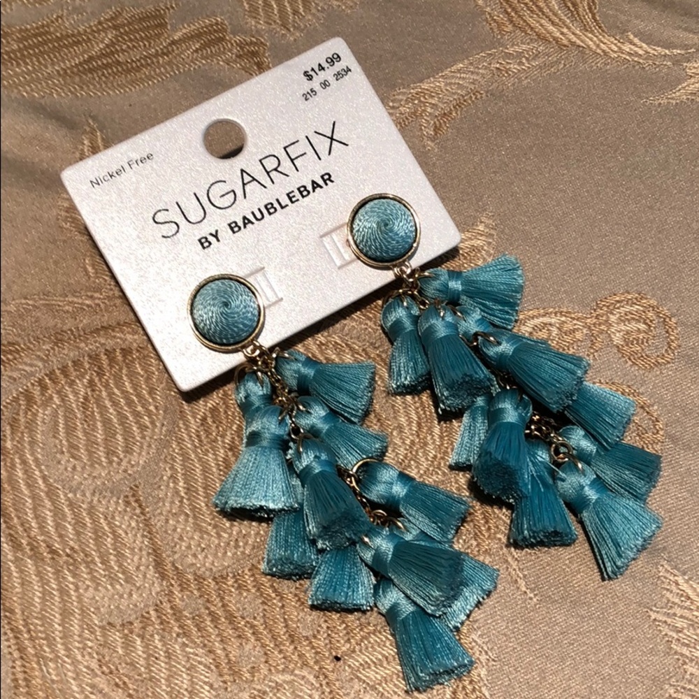 Lovely summer dress/Trendy earrings to match - Picture 6 of 7